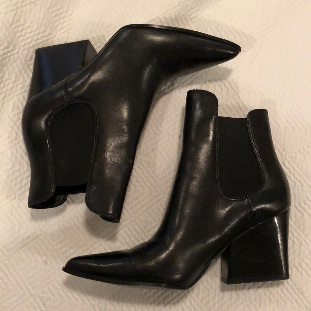 Kendall & Kyle black bootie